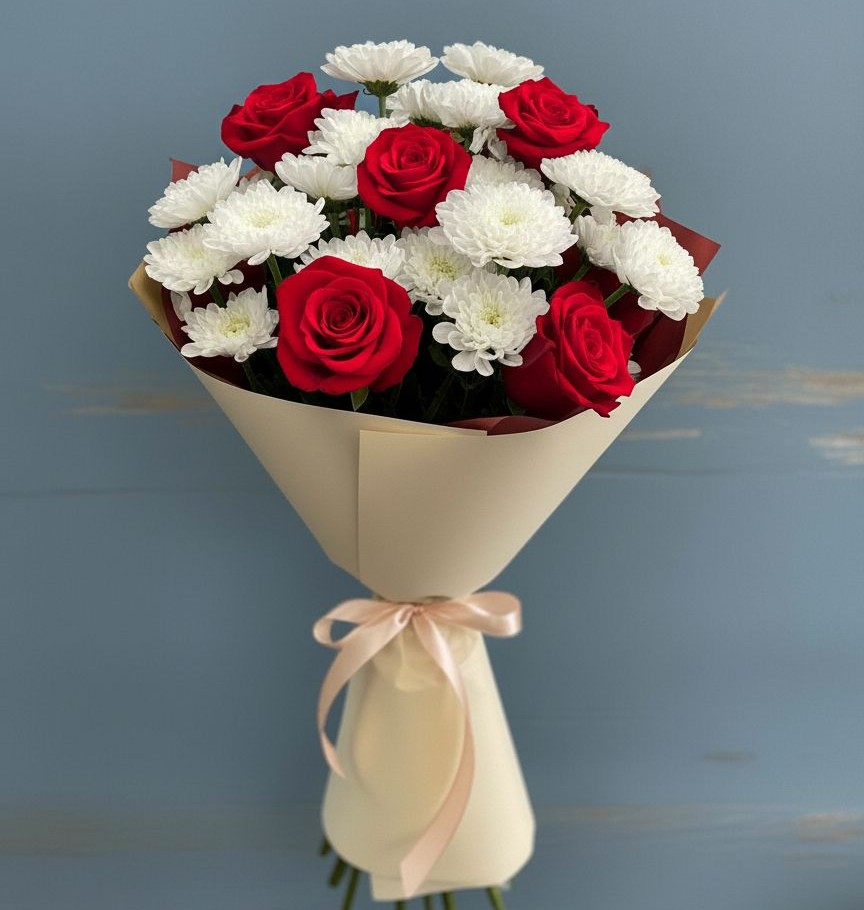 Букет цветов из: Розы и Хризантемы в Вологде