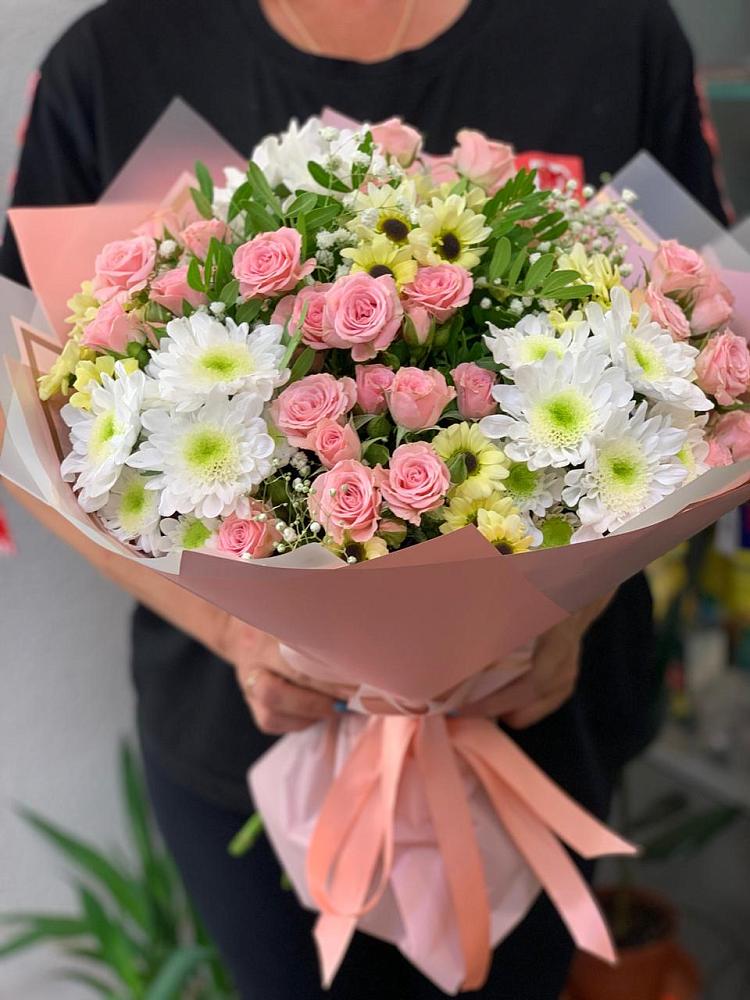 Букет цветов из: Розы и Хризантемы в Вологде