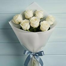 Букет 7 Белых роз Эдлесс Лав в Вологде