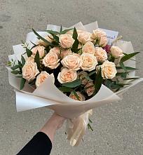 Букет Кремовые розы Латте в Вологде