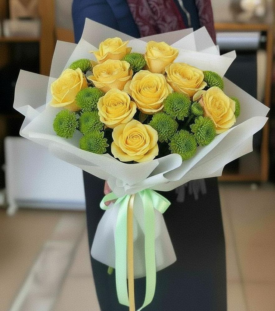 Букет цветов из: Хризантемы и Розы в Вологде