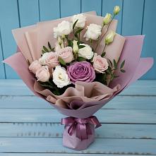 Букет цветов из:  Розы и Лизиантусы в Вологде