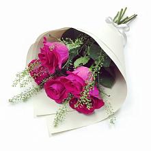 Букет цветов из:  Розы в Вологде