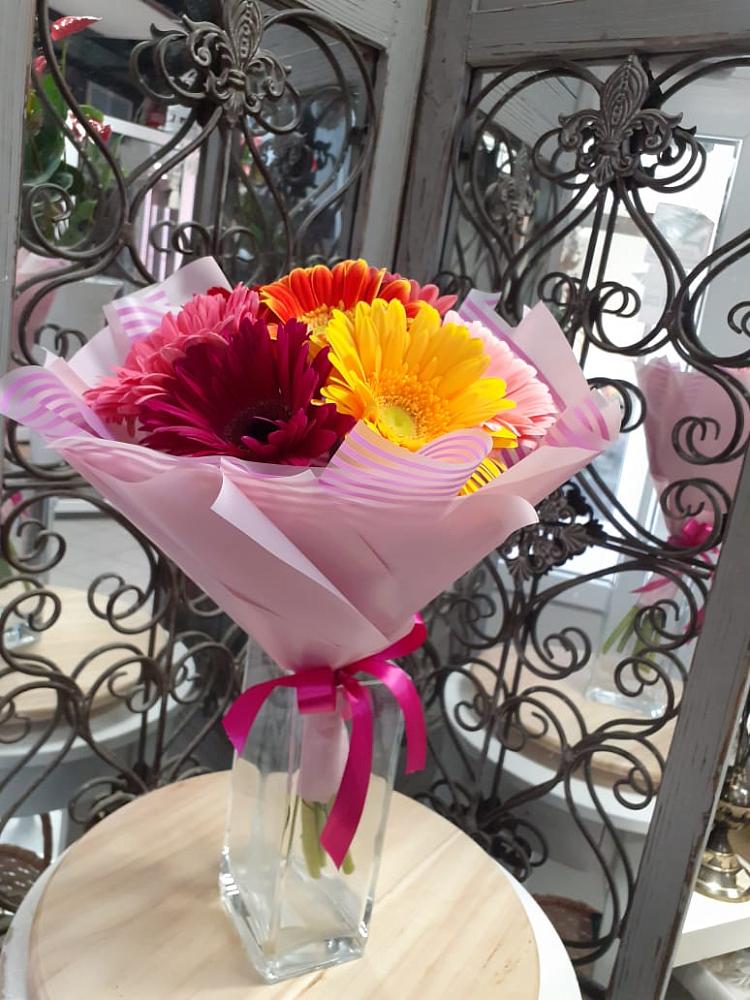 Букет цветов из: Герберы в Вологде