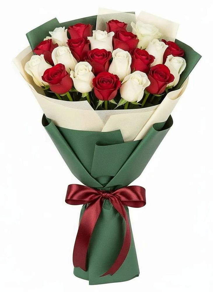 Букет Микс из красных и белых роз в Вологде