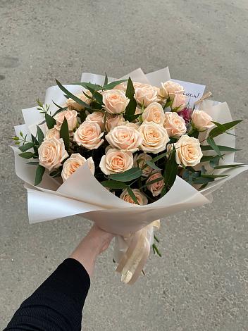 Букет Кремовые розы Латте в Вологде
