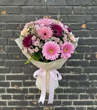 Букет цветов из:  Герберы и Хризантемы в Вологде